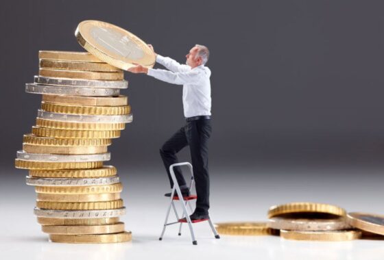 HOW TO RAISE CAPITAL FOR YOU OR YOUR BUSINESS 1 Lack of capital is one of the main reasons small businesses fail.