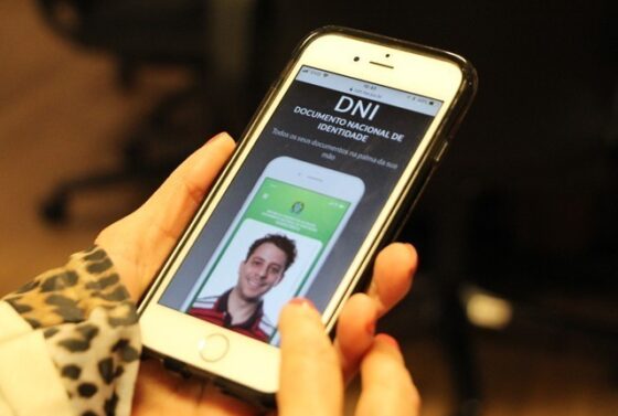 Carteira de Identidade Nacional (CIN): Guia Completo para Brasileiros Residentes nos Estados Unidos 1 A Carteira de Identidade Nacional (CIN) substitui o RG com número único baseado no CPF