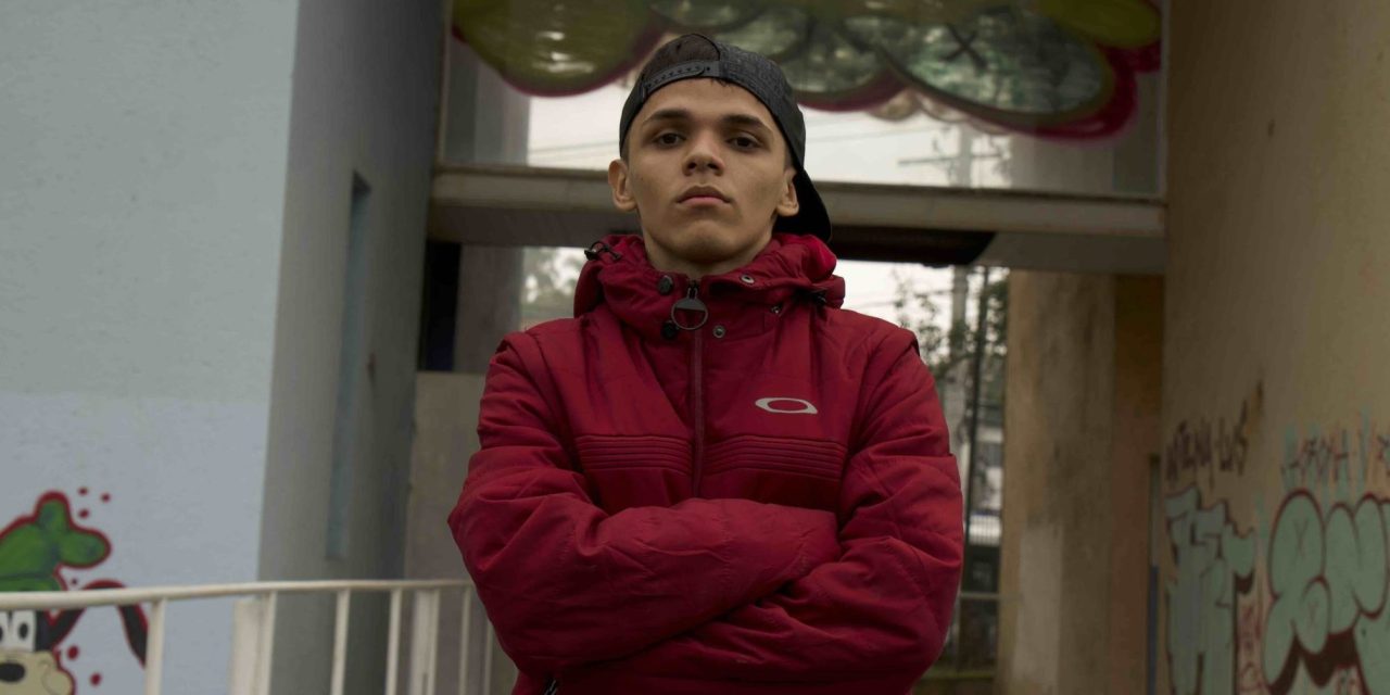 MC NIACK: COM MÚSICA LANÇADA NO TIK TOK, JOVEM DE 17 ANOS DESBANCA ANITTA E HIT VIRA NÚMERO 1
