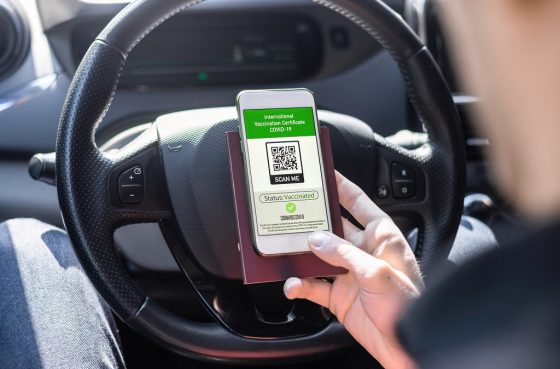Pagamentos, restaurantes, viagens, publicidade e negócios estão entre os setores que incorporaram o QR Code ao cotidiano.