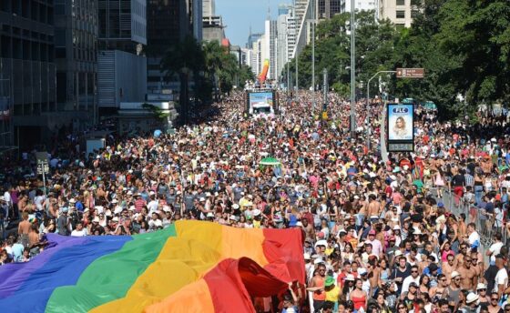SÃO PAULO LGBTQIA+ PRIDE ATTRACTS MORE THAN 3 MILLION PEOPLE AND MOVES OVER US$100 MILLION 1 The celebrations extend for weeks before the main parade, transforming the city into a diversity hub. Photo by Ben Tevener