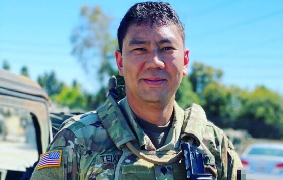 CONHEÇA O POLICIAL E RESERVISTA DA GUARDA NACIONAL AMERICANA ELIEL TEIXEIRA 1 Eliel Teixeira chegou aos Estados Unidos aos 15 anos e construiu sua trajetória profissional em Los Angeles.