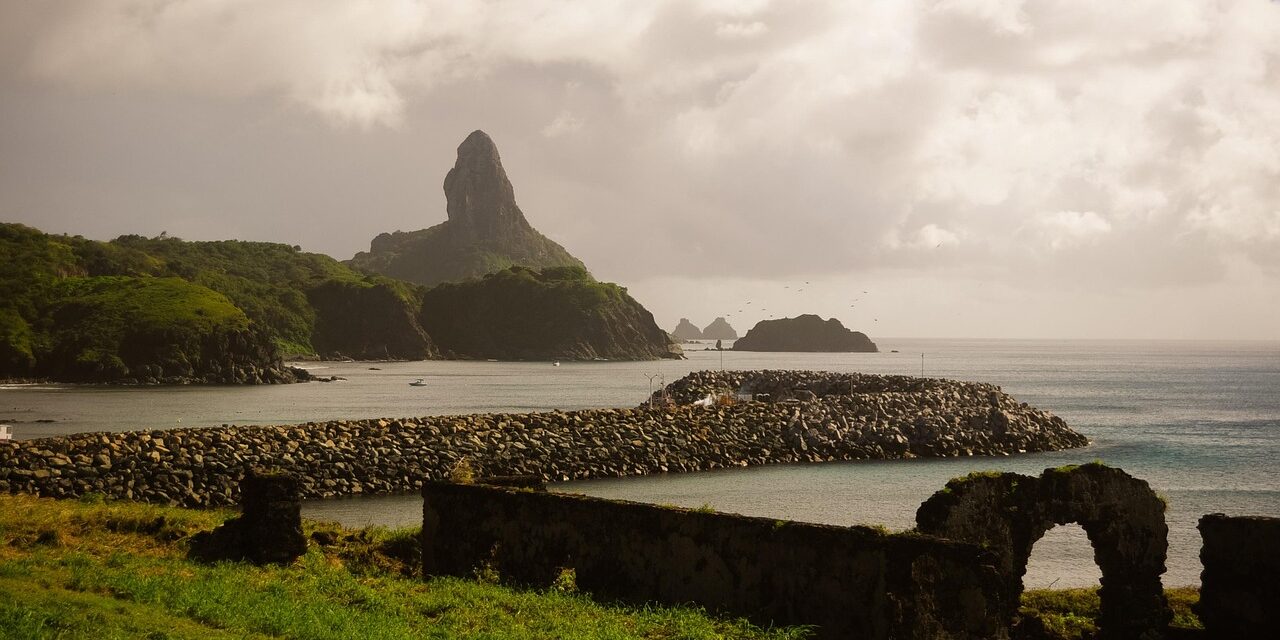 Discover Fernando de Noronha: Brazil’s Pristine Ecological Gem