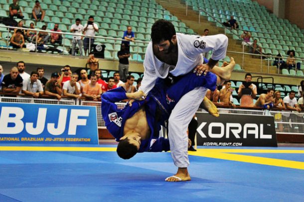 Brazilian Jiu-Jitsu: Luta Oriental com Toque Brasileiro - Soul Brasil ...