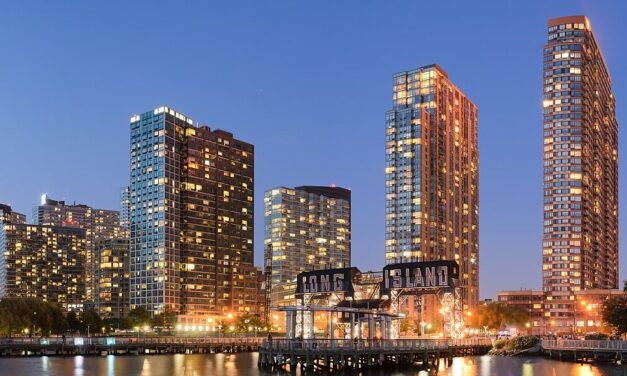 The Hottest and Coldest Real Estate Markets in the U.S in 2014