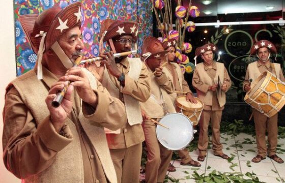 PÍFANOS OF BRAZIL: the Flute Behind Forró & Baião 1 Born in the Sertão, Bandas de Pífanos shaped the foundation of Baião and Forró.