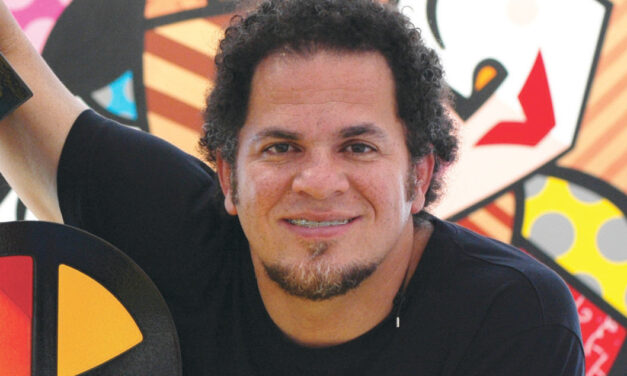 Artista Brasileiro Romero Britto Processa a Apple por Uso Indevido de suas ilustrações