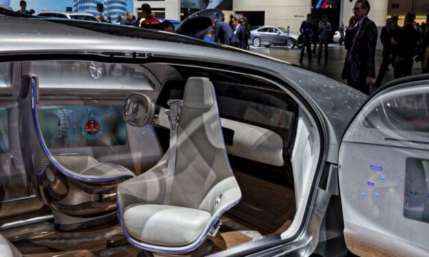 Self-Driving Cars Set to Take the Economy on a Game-Changing Ride