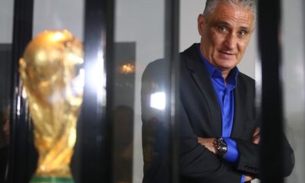 De Chicago, Tite Volta ao Brasil de Olho na “Retomada”