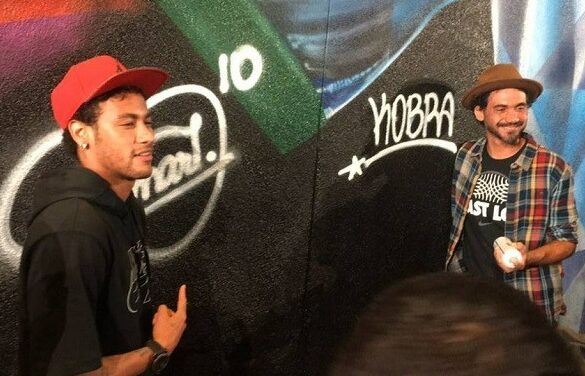 Neymar curte férias em Los Angeles com NBA, homenagem em mural e jogo da Seleção