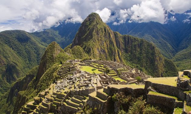 The Neighboring Peru: Contrasts and Mysticism