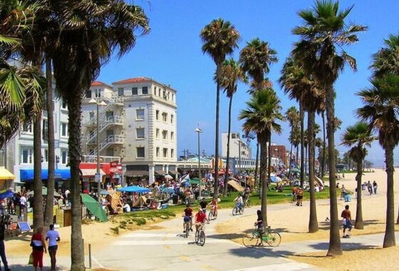 Nova York ou Los Angeles: Qual Cidade é Melhor Para Visitar ou Morar nos Estados Unidos? 4 O Condado de Los Angeles conta com habitantes de 140 países