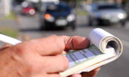 O Sistema Injusto de Multas de Estacionamento de Los Angeles