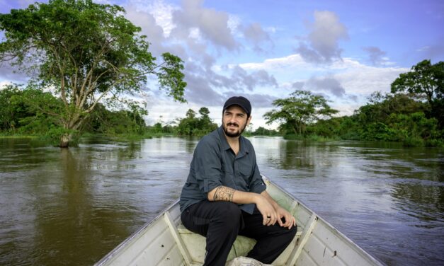 Projeto sobre o Peixe Pirarucu na Amazônia faz Brasileiro Ganhar Prêmio Internacional