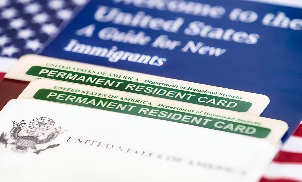Brasileiro é Preso por Produzir e Vender Green Cards Falsos em Massachusetts