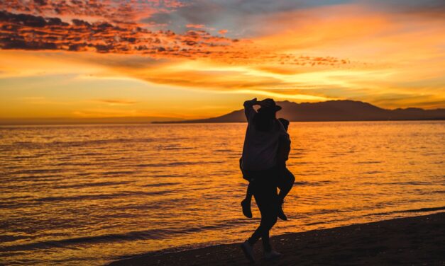 Conheça a História de Amor de Dois Atores que Parece Obra do Destino