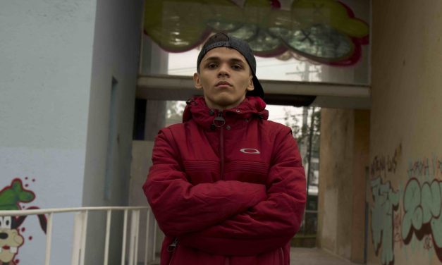 MC NIACK: COM MÚSICA LANÇADA NO TIK TOK, JOVEM DE 17 ANOS DESBANCA ANITTA E HIT VIRA NÚMERO 1