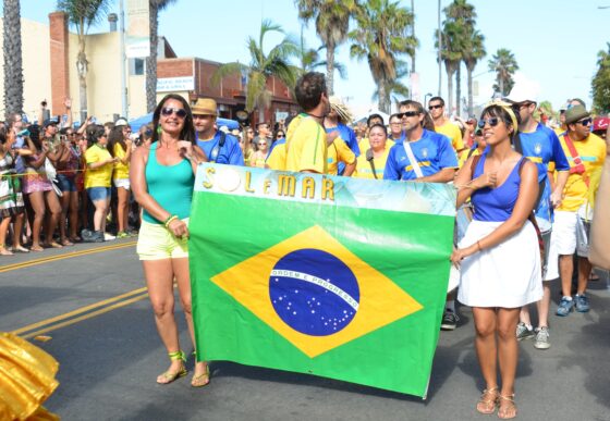 Brazilian Community at Brazilian Day Sanb Diego 2013 Photo by Victor Gutierrez