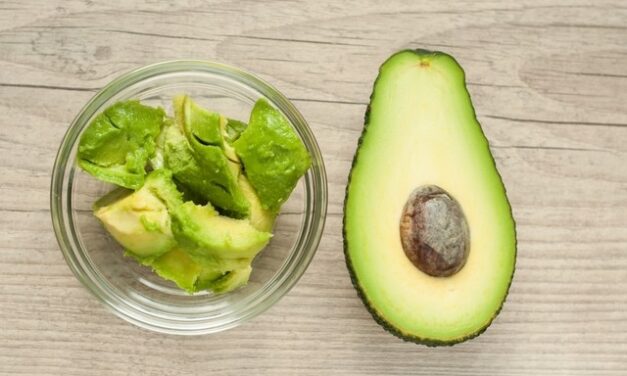 Avocado for Beautiful Hair and Skin