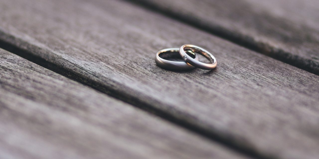 11 Pessoas, Incluindo um Brasileiro, São Acusadas de Agenciar Casamentos “Forjados” na Califórnia
