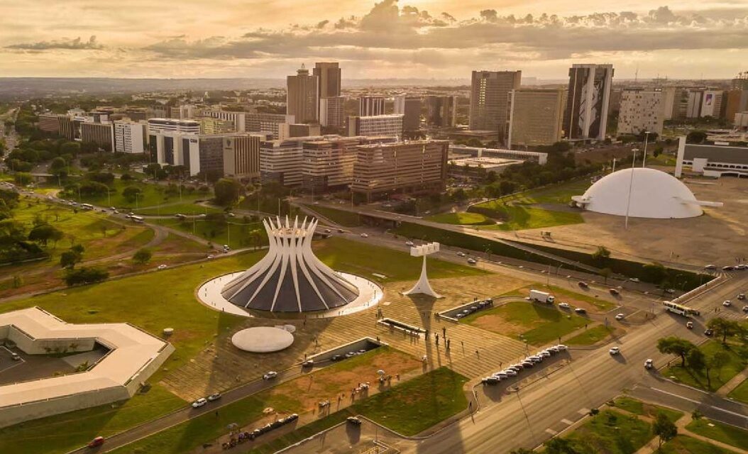 BRASILIA: THE YOUNGEST CAPITAL IN BRAZIL IS A PARADISE FOR ARCHITECTURAL TOURISM