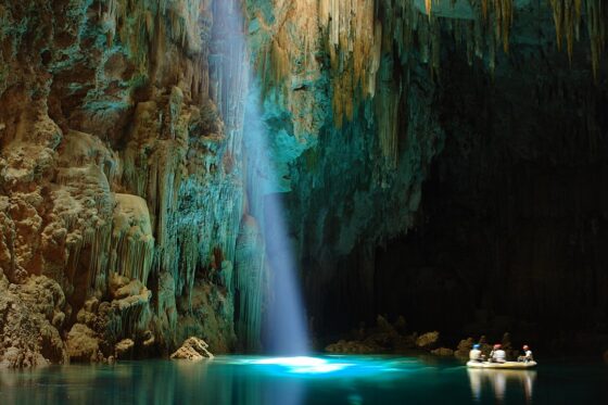 Image Brazil State of Mato Grosso do Sul Bonito Abismo Anhumas Photo by Caio Vilela 1