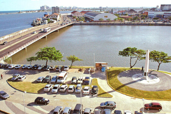 Image Brazil Recife 4 Aerial Photo Take near by the Port and with View to the Bridge to Access Pina and Boa Viagem Beaches e1727219662639