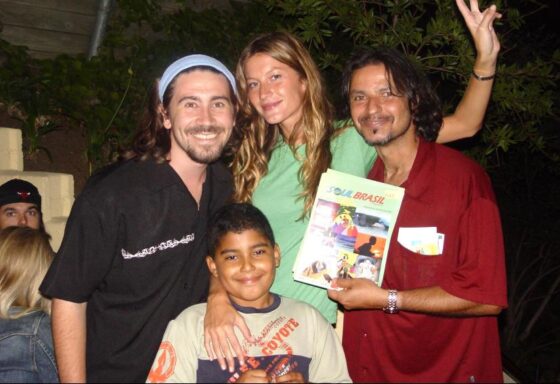 Image Gisele Bundchen with Soul Brasil Publisher at Ford Anthitheatre in Hollywood 1 e1724115683506