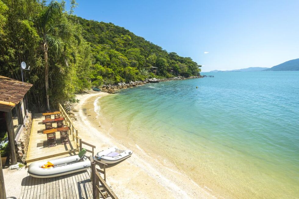 3 NUDISM BEACHES IN THE BEAUTIFUL STATE OF SANTA CATARINA IN SOUTH 3 NUDISM BEACHES IN THE BEAUTIFUL STATE OF SANTA CATARINA IN SOUTH