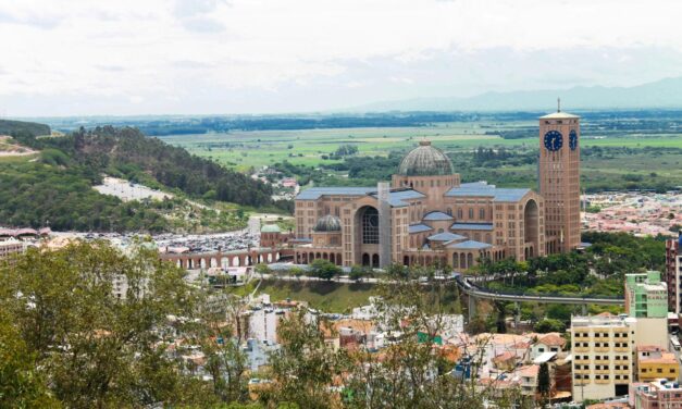 Aparecida, a Terra da Padroeira do Brasil, é o Roteiro para Quem Quer Paz e Tranquilidade