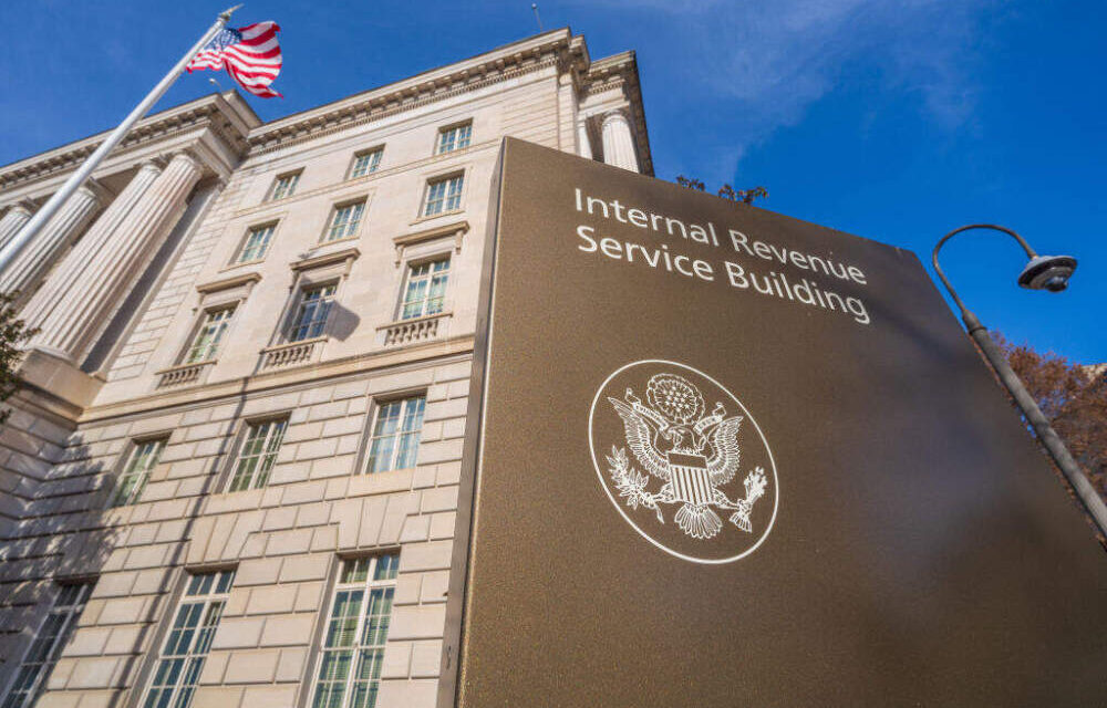 IRS DESENVOLVE SISTEMA PARA COMPARTILHAR DADOS FISCAIS COM ICE E ACELERAR DEPORTAÇÕES