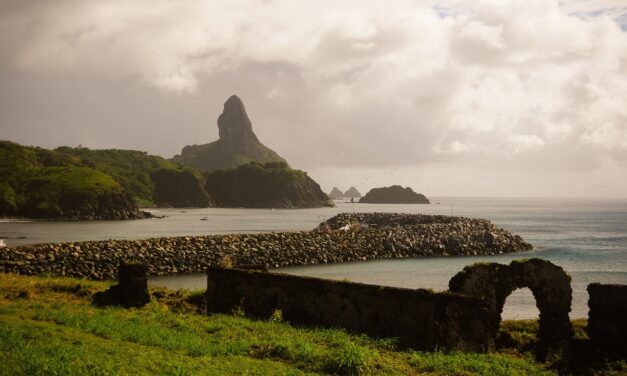 Discover Fernando de Noronha: Brazil’s Pristine Ecological Gem