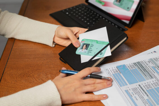 USCIS pode negar petições de green card sem aviso prévio, caso documentos essenciais estejam ausentes