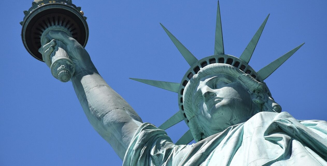 Green Card em Risco? Entenda as Novas Regras e Cuidados para Residentes Permanentes nos EUA