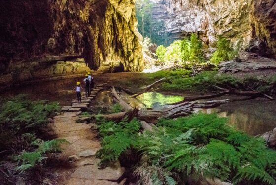 DISCOVER THE CAVERNAS DO PERUAÇU NATIONAL PARK: A HIDDEN NATURAL TREASURE IN BRAZIL’S MINAS GERAIS 1 The Cavernas do Peruaçu National Park is one of the largest archaeological sites in Brazil.