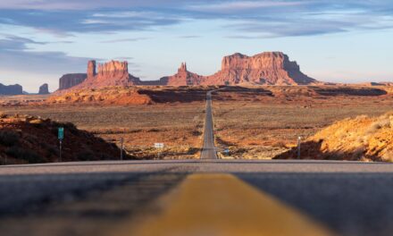MONUMENT VALLEY: CINEMA, CULTURA NAVAJO E UMA BELEZA SELVAGEM NO OESTE AMERICANO